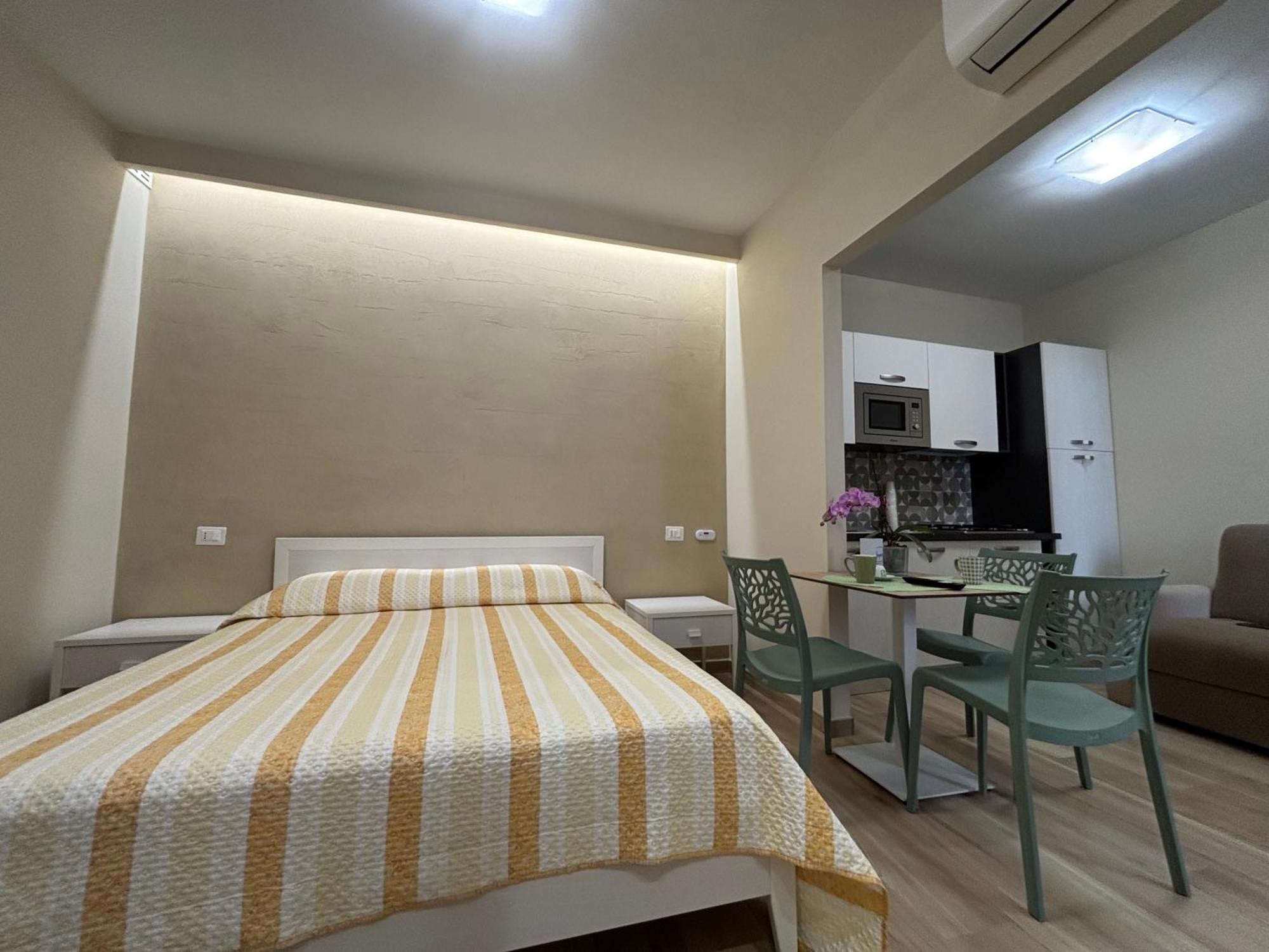 Residenza Ferdinando - 40M Dal Mare Apartment Pizzo  Exterior photo